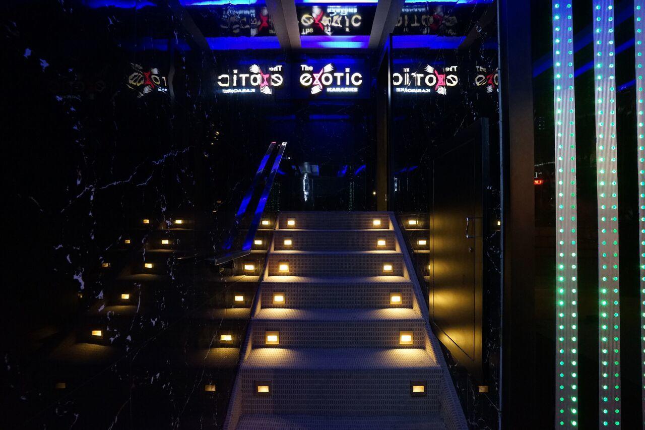 The L Hotel Entertainment Batam Экстерьер фото