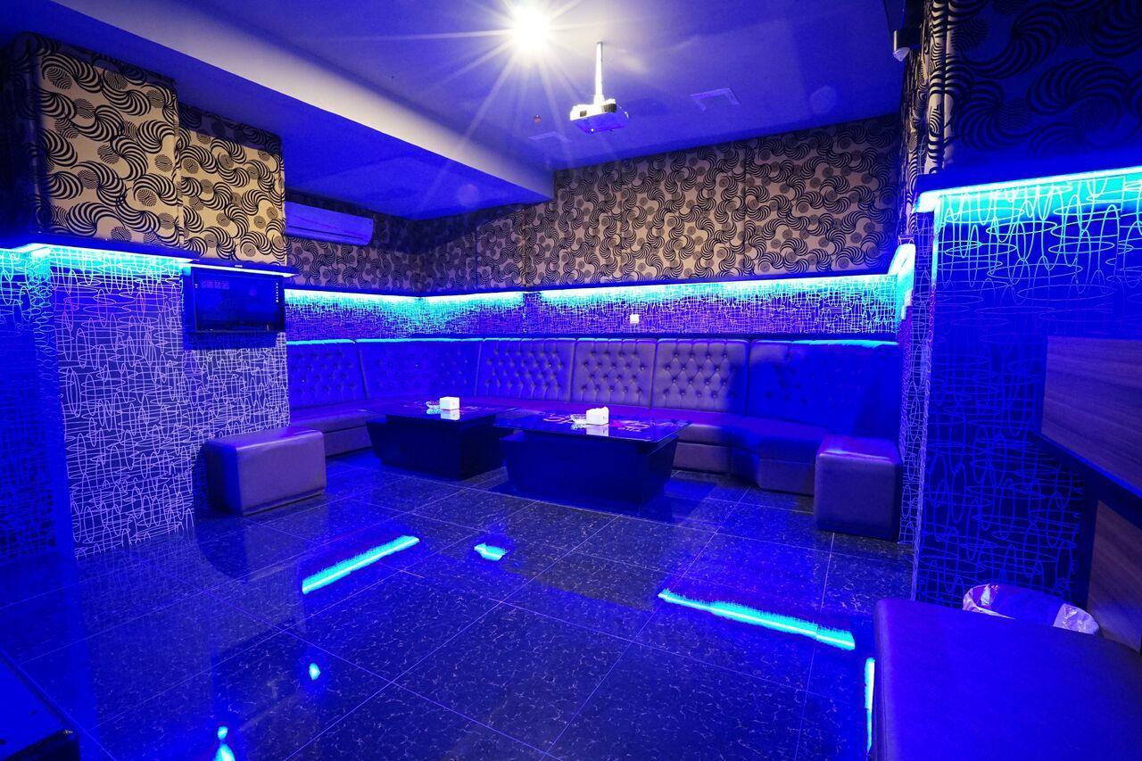 The L Hotel Entertainment Batam Экстерьер фото