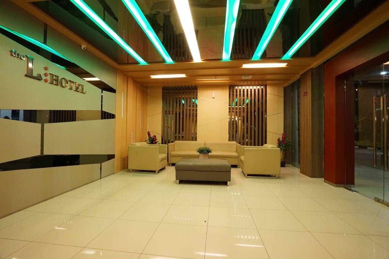 The L Hotel Entertainment Batam Экстерьер фото