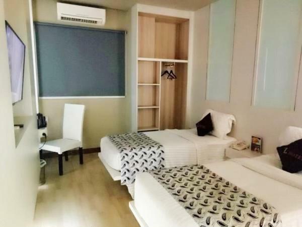 The L Hotel Entertainment Batam Экстерьер фото